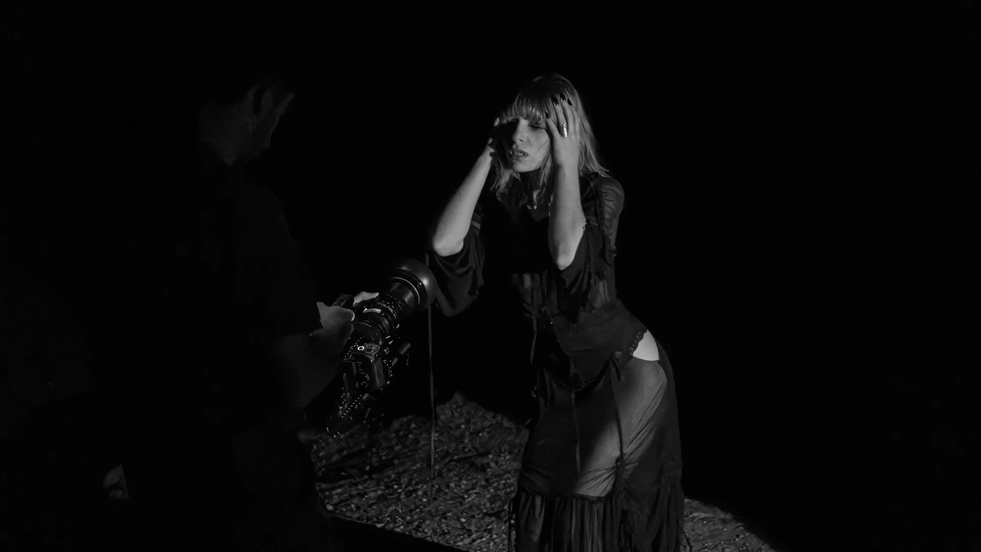 Beholder — backstage 1